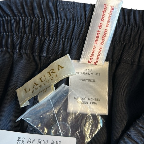 Laura tencil shorts , NWT, sz 10 P blue ,snaps , elastic band mature,travel - Picture 6 of 12